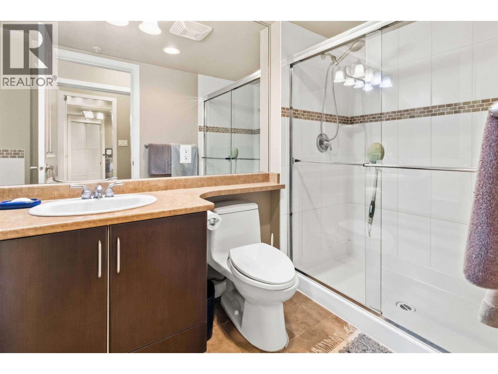 1006 295 Guildford Way, Port Moody, British Columbia  V3H 5N3 - Photo 11 - R3168414