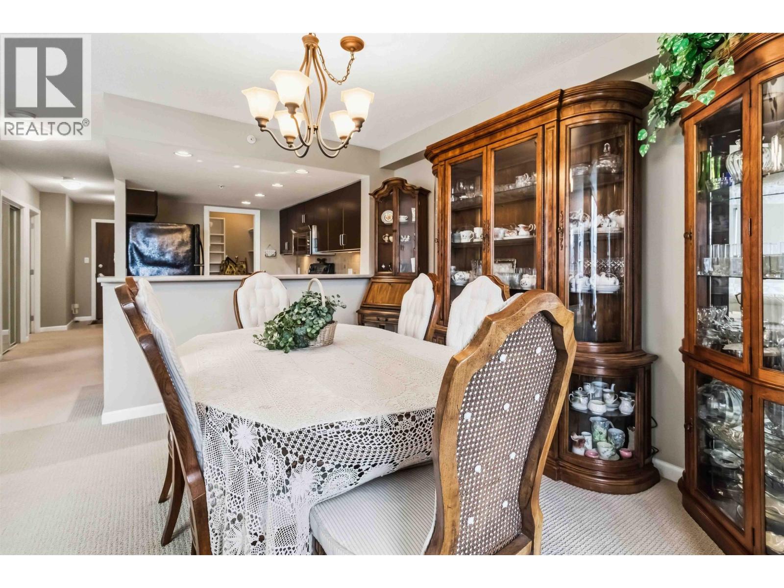 1006 295 Guildford Way, Port Moody, British Columbia  V3H 5N3 - Photo 9 - R3168414