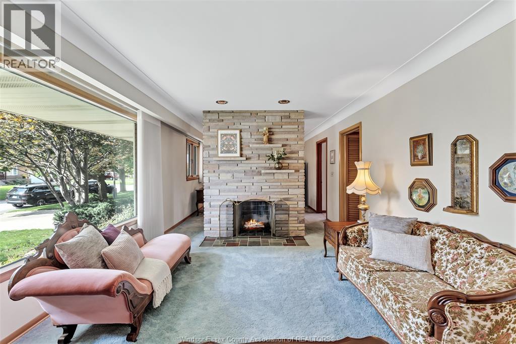 2360 Leonard Road, Windsor, Ontario  N8W 4L7 - Photo 7 - 26023393