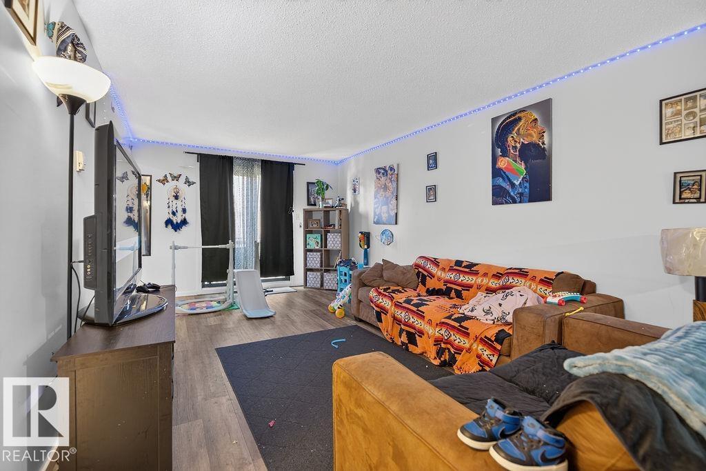 10033 155 Street Nw, Edmonton, Alberta  T5P 2L4 - Photo 7 - E4509996