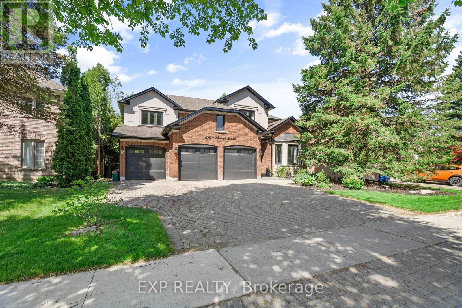 816 NORWICK ROAD, Newmarket, Ontario