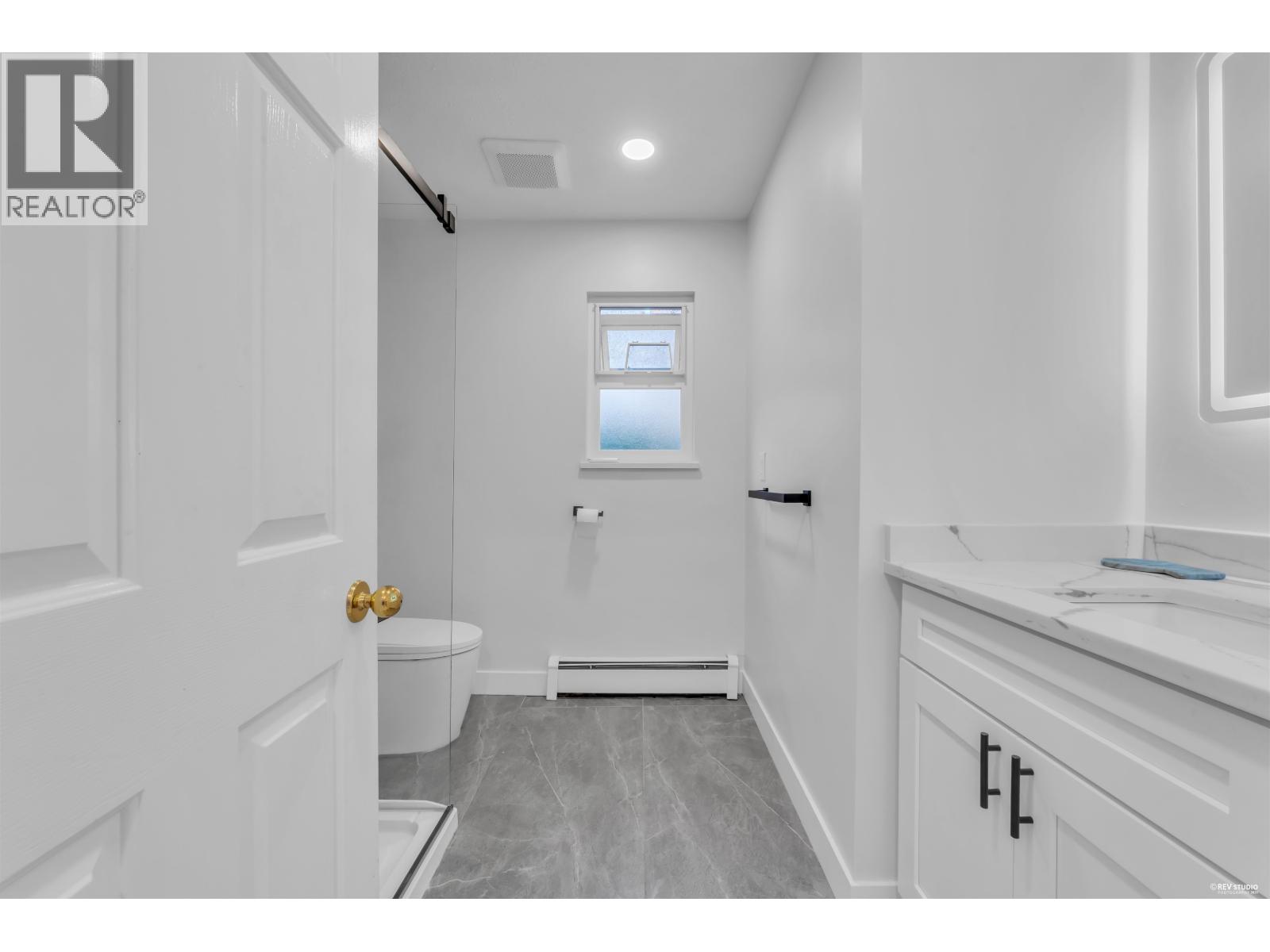 7517 Kilrea Place, Burnaby, British Columbia  V5A 4T5 - Photo 7 - R3168019