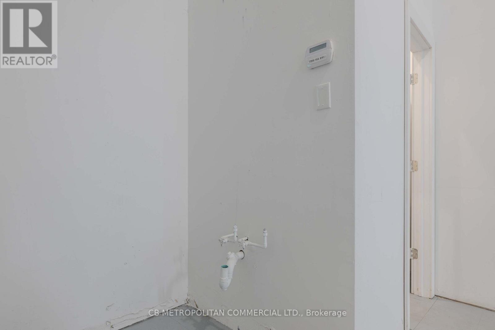 998 Bloor Street W, Toronto, Ontario M6H 1L8 - Photo 9 - W13788102