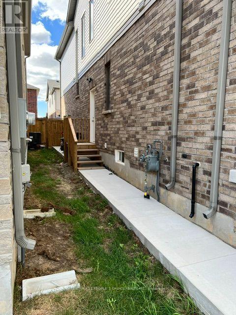 54 PRINCE PHILIP BOULEVARD photo 3