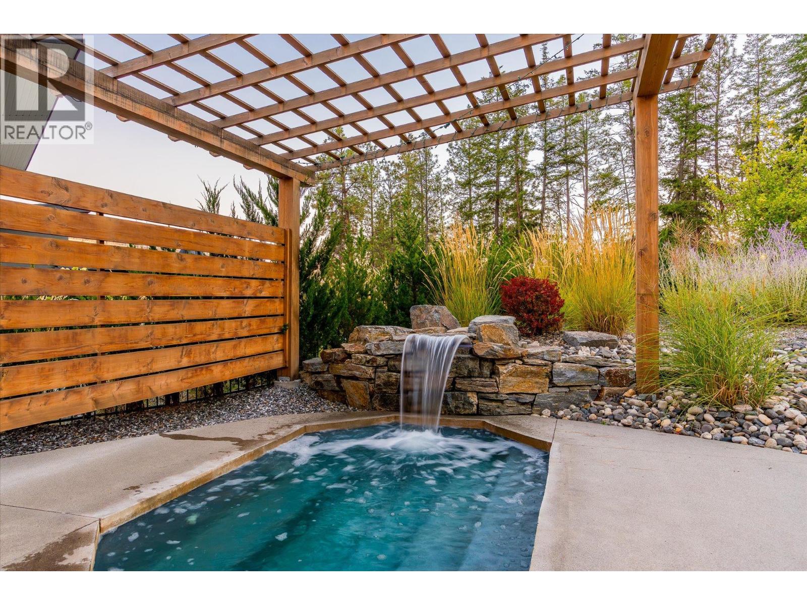10342 Long Road, Lake Country, British Columbia  V4V 0A9 - Photo 37 - 10400669