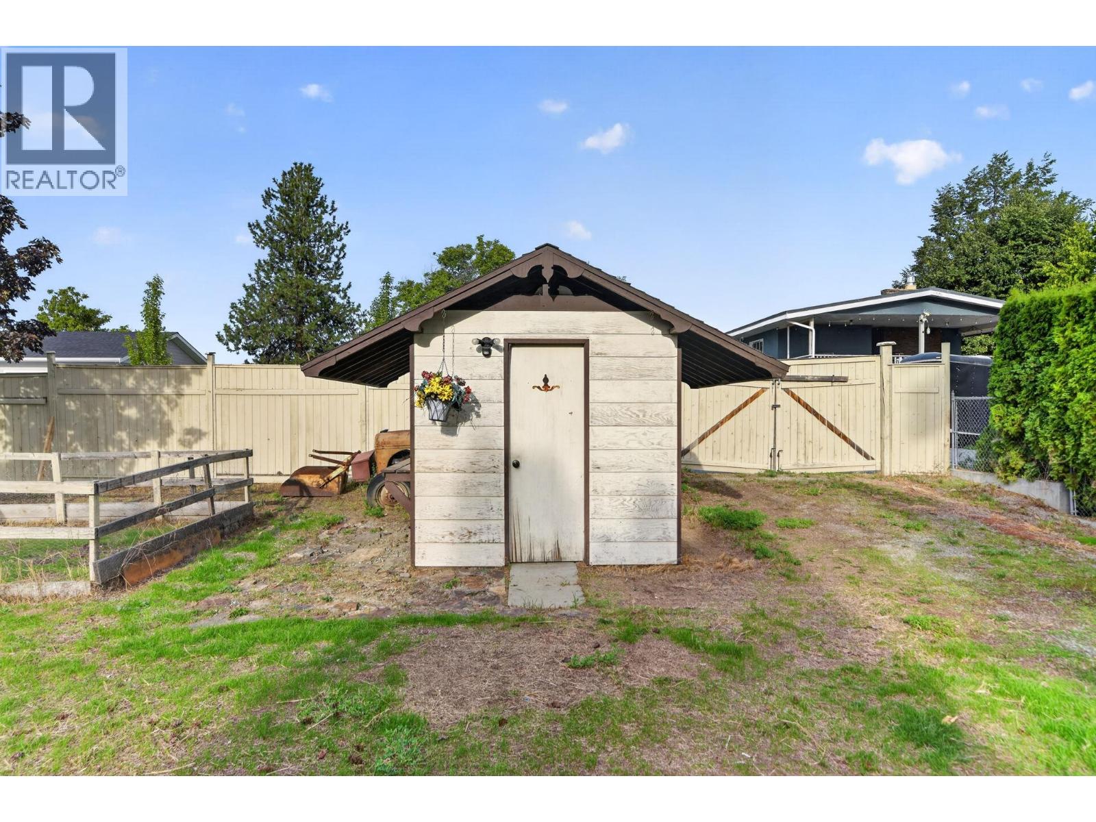 4685 Westridge Drive, Kelowna, British Columbia  V1W 3A8 - Photo 51 - 10400746