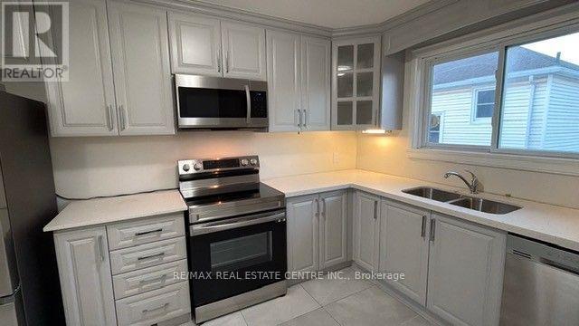 6075 Summer Street, Niagara Falls, Ontario  L2G 1M8 - Photo 8 - X13804390