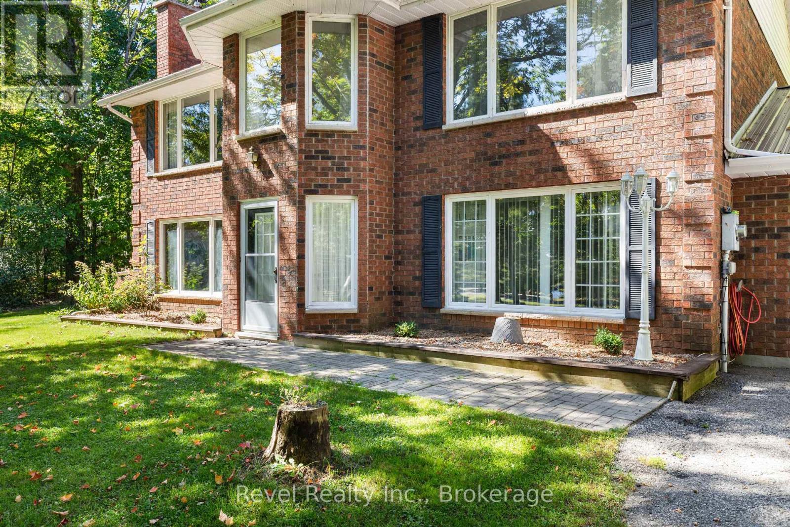18 Bessie Avenue S, Kawartha Lakes, Ontario  K0M 1A0 - Photo 4 - X13586388