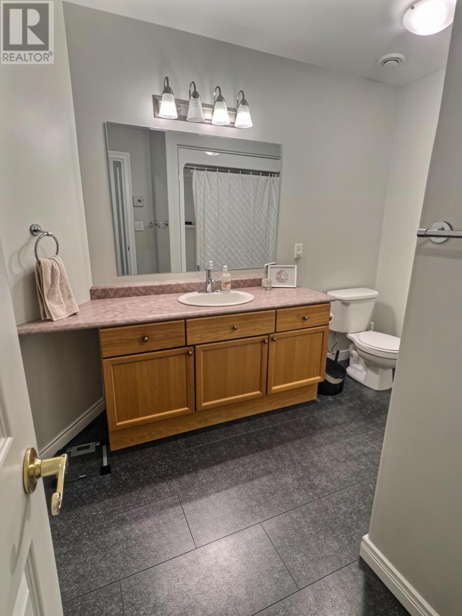 6 154 Cumberland Street, Charlottetown, Prince Edward Island  C1A 5C4 - Photo 2 - 202624137