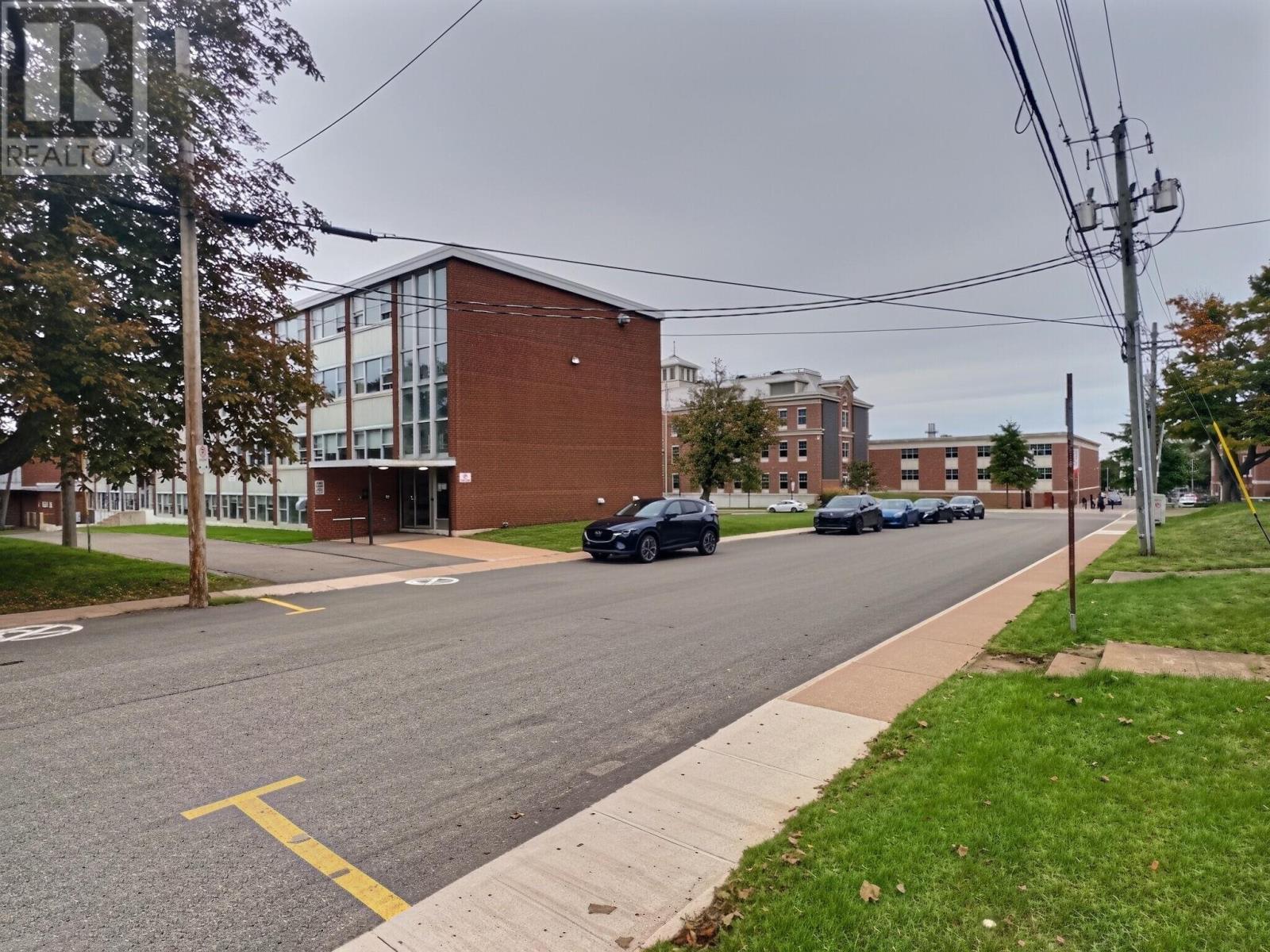 6 154 Cumberland Street, Charlottetown, Prince Edward Island  C1A 5C4 - Photo 5 - 202624137