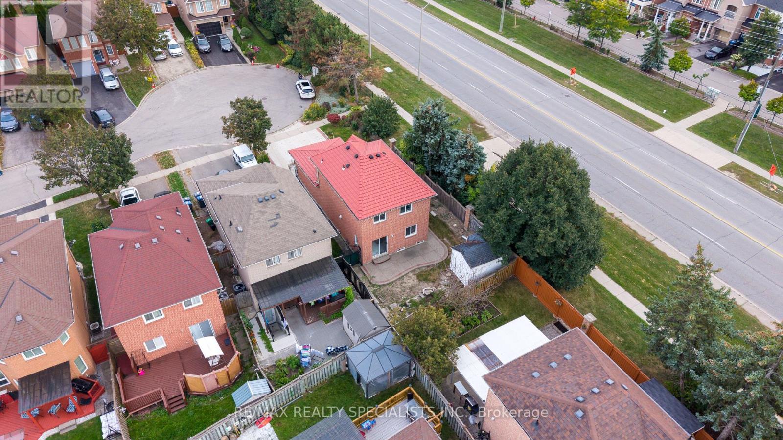25 Carabram Court, Brampton, Ontario  L6X 4M2 - Photo 42 - W13813898