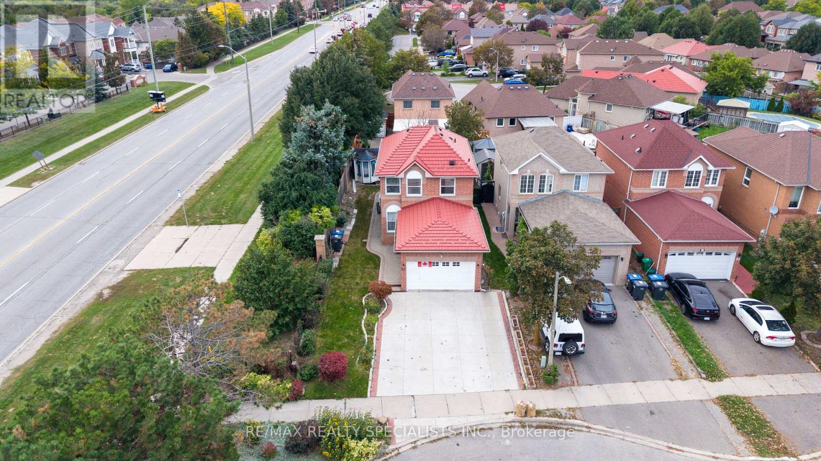 25 Carabram Court, Brampton, Ontario  L6X 4M2 - Photo 38 - W13813898