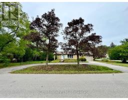 122 SELGROVE CRESCENT, Oakville, Ontario