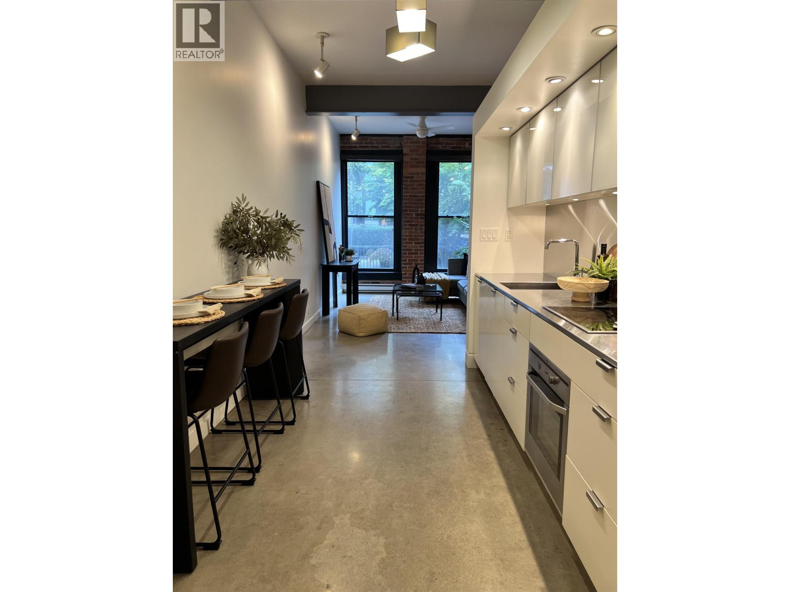 306 53 W Hastings Street, Vancouver, British Columbia  V6B 1G4 - Photo 3 - R3168610