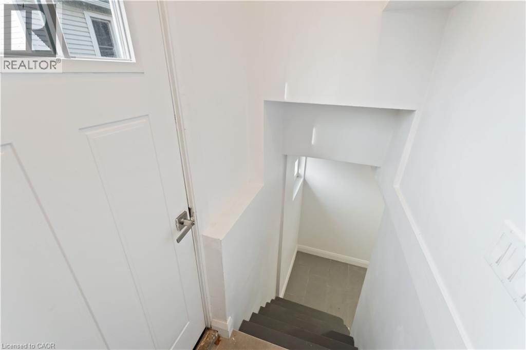 65 ALMOND Street Unit# LOWER photo 15