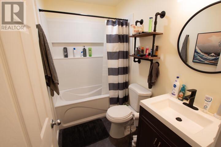 35 Broadview Dr, Sault Ste. Marie, Ontario P6C 5T3 - Photo 5 - SM262542