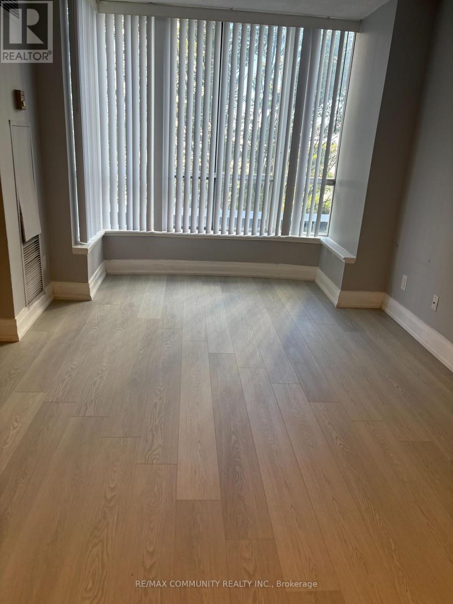 314 - 1470 Midland Avenue, Toronto, Ontario M1P 4Z4 - Photo 3 - E13804122