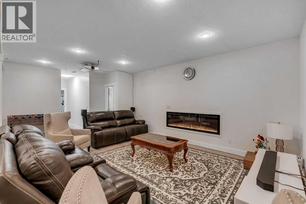 160 Panatella Crescent NW, Calgary, Alberta  T3K 0M5 - Photo 44 - A2346102