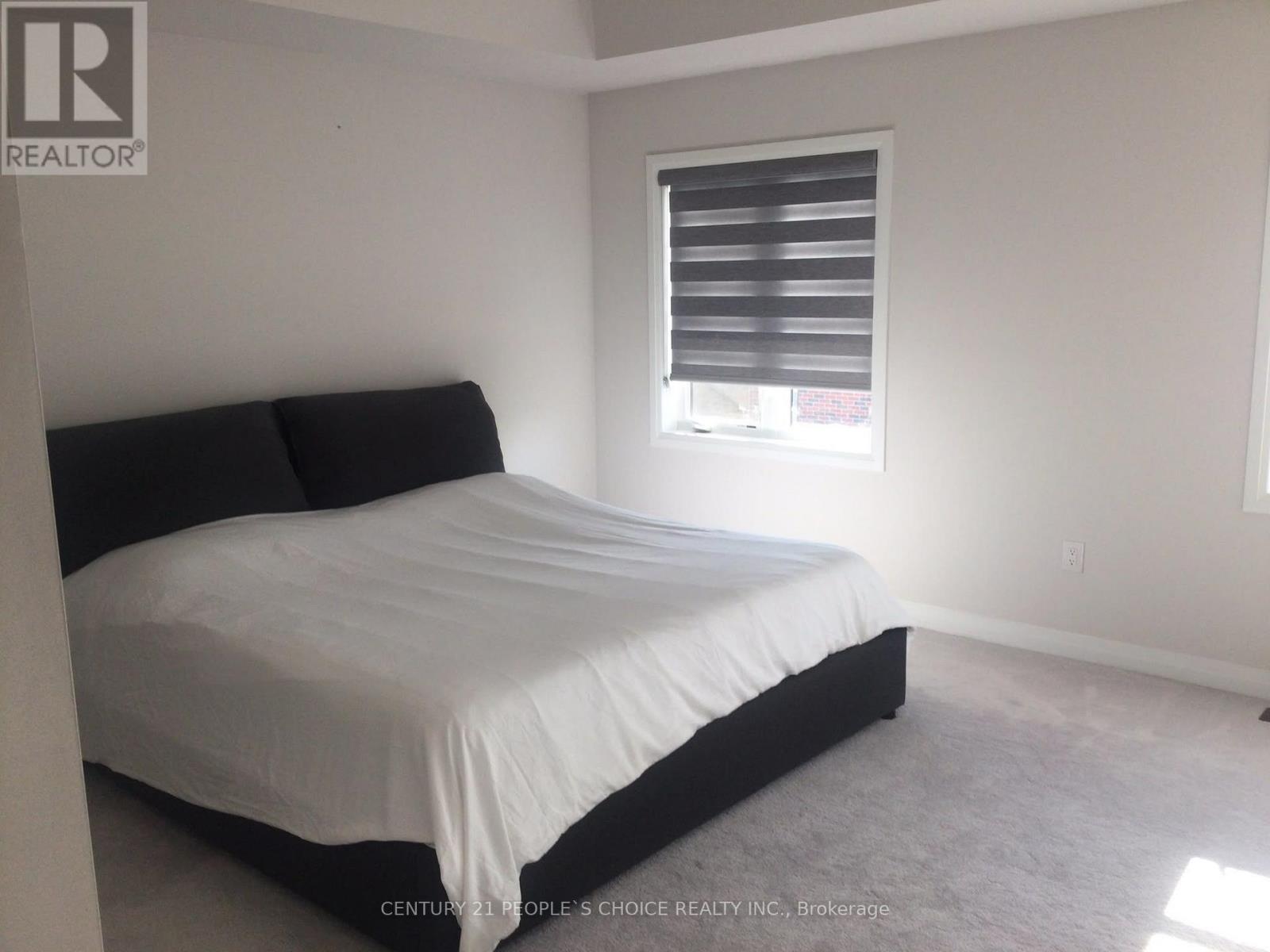 54 PRINCE PHILIP BOULEVARD photo 37