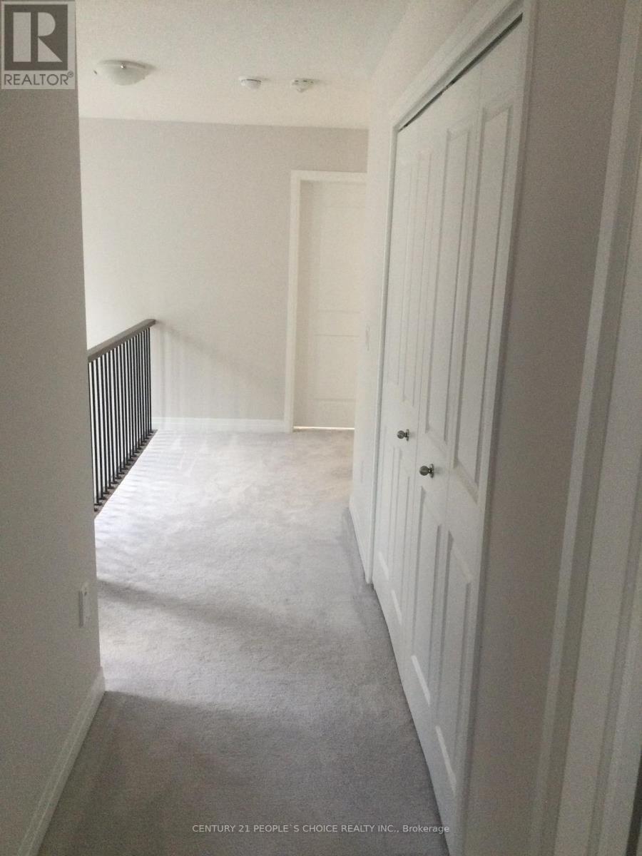 54 PRINCE PHILIP BOULEVARD photo 34