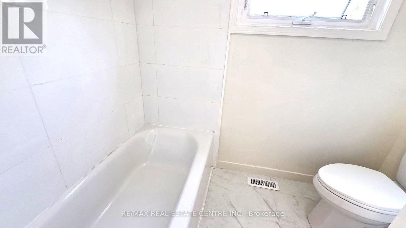 20 Ainsworth Street, Hamilton, Ontario  L8J 1T1 - Photo 15 - X13776778