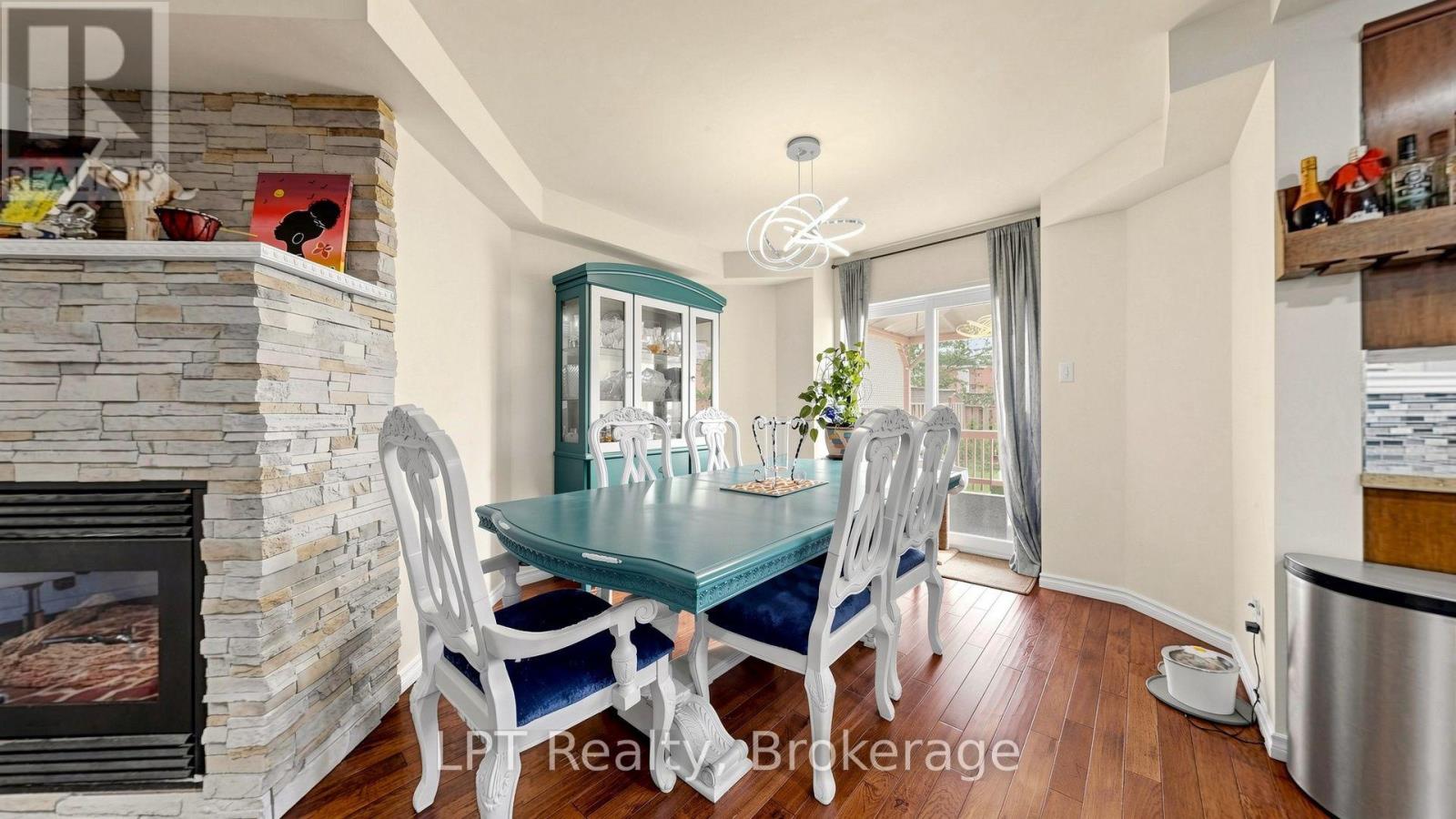 18 Tawn Crescent S, Ajax, Ontario  L1Z 1J1 - Photo 11 - E13819628