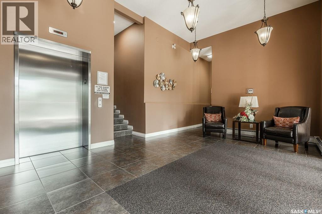 227 918 Heritage View, Saskatoon, Saskatchewan  S7H 1X3 - Photo 3 - SK049213