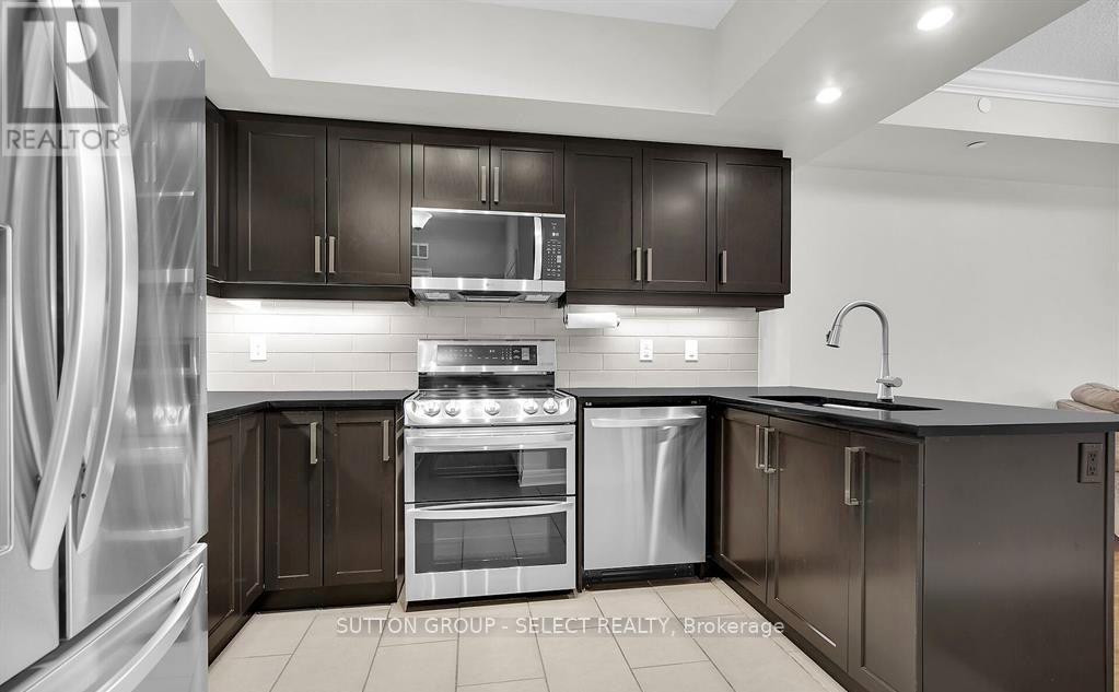 102 - 89 Ridout Street, London South, Ontario  N6C 3X2 - Photo 4 - X13819506