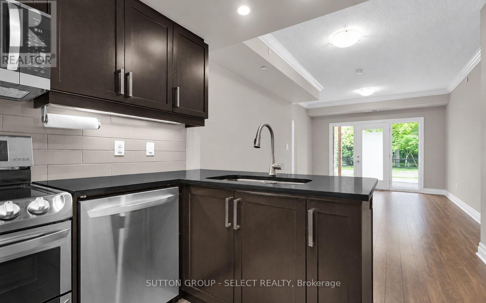 102 - 89 Ridout Street, London South, Ontario  N6C 3X2 - Photo 6 - X13819506