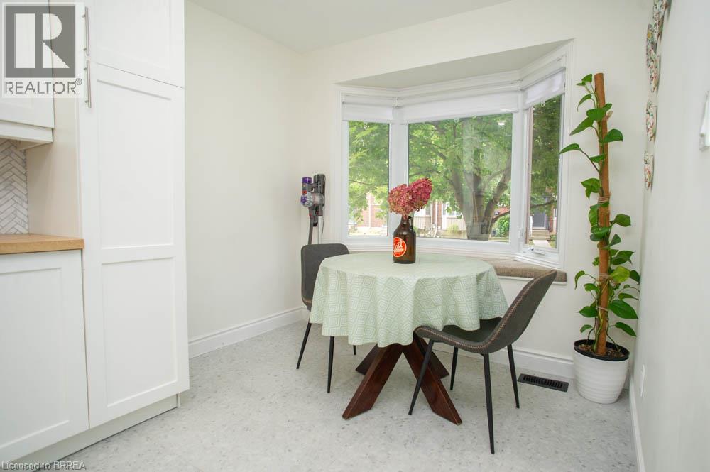 151 Brantwood Park Road Unit# F, Brantford, Ontario  N3P 1X9 - Photo 7 - 40865596