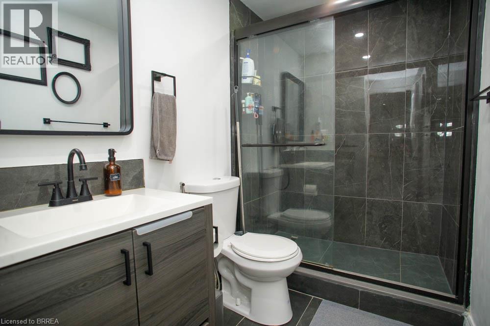 151 Brantwood Park Road Unit# F, Brantford, Ontario  N3P 1X9 - Photo 22 - 40865596