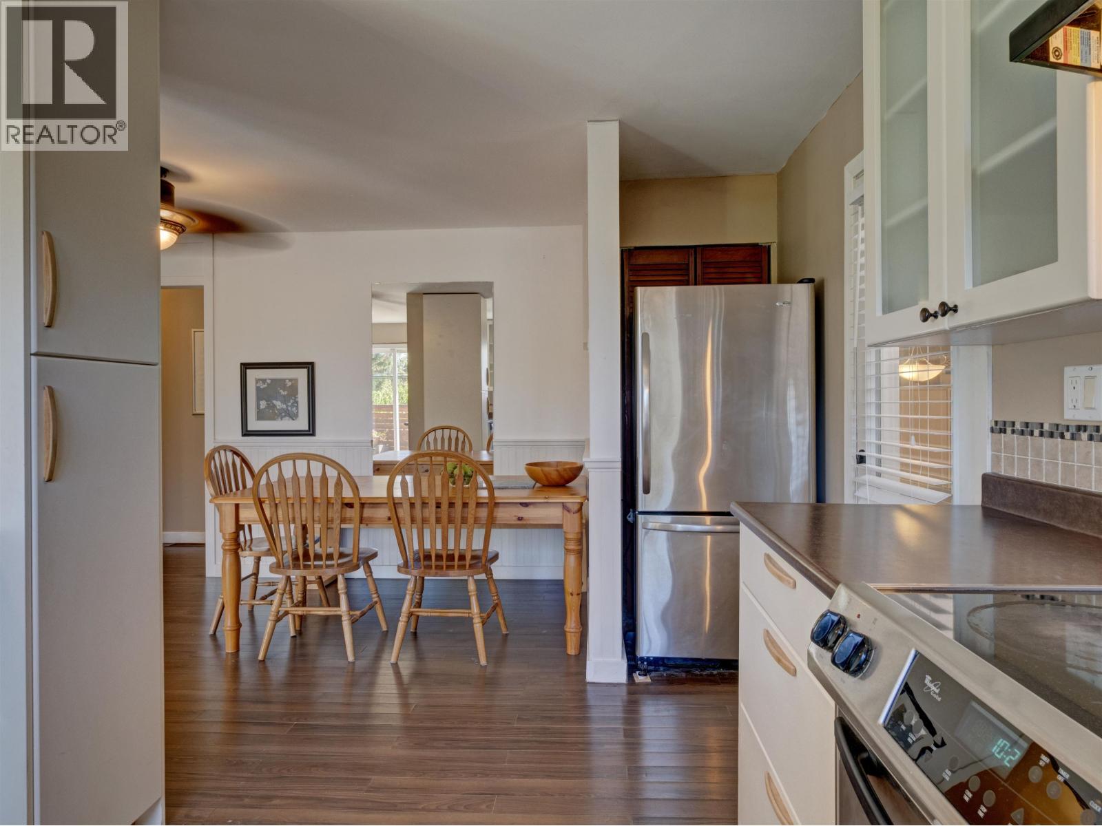 5582 Emerson Road, Sechelt, British Columbia  V7Z 0R8 - Photo 13 - R3167462