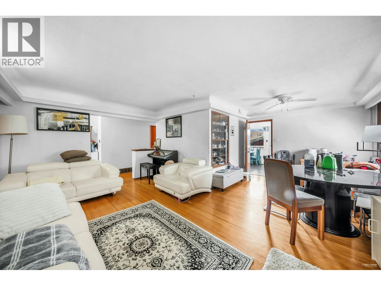 2975 E 41st Avenue, Vancouver, British Columbia  V5R 2X7 - Photo 5 - R3037905