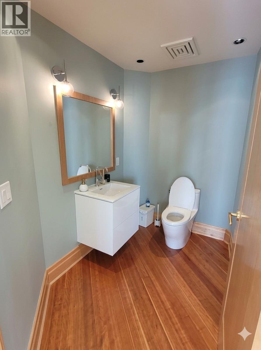 4180b Rose Crescent, West Vancouver, British Columbia  V7V 2N8 - Photo 19 - R3166298