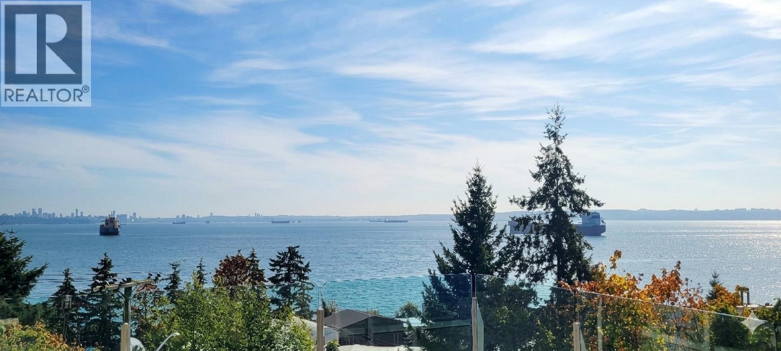 4180b Rose Crescent, West Vancouver, British Columbia  V7V 2N8 - Photo 23 - R3166298