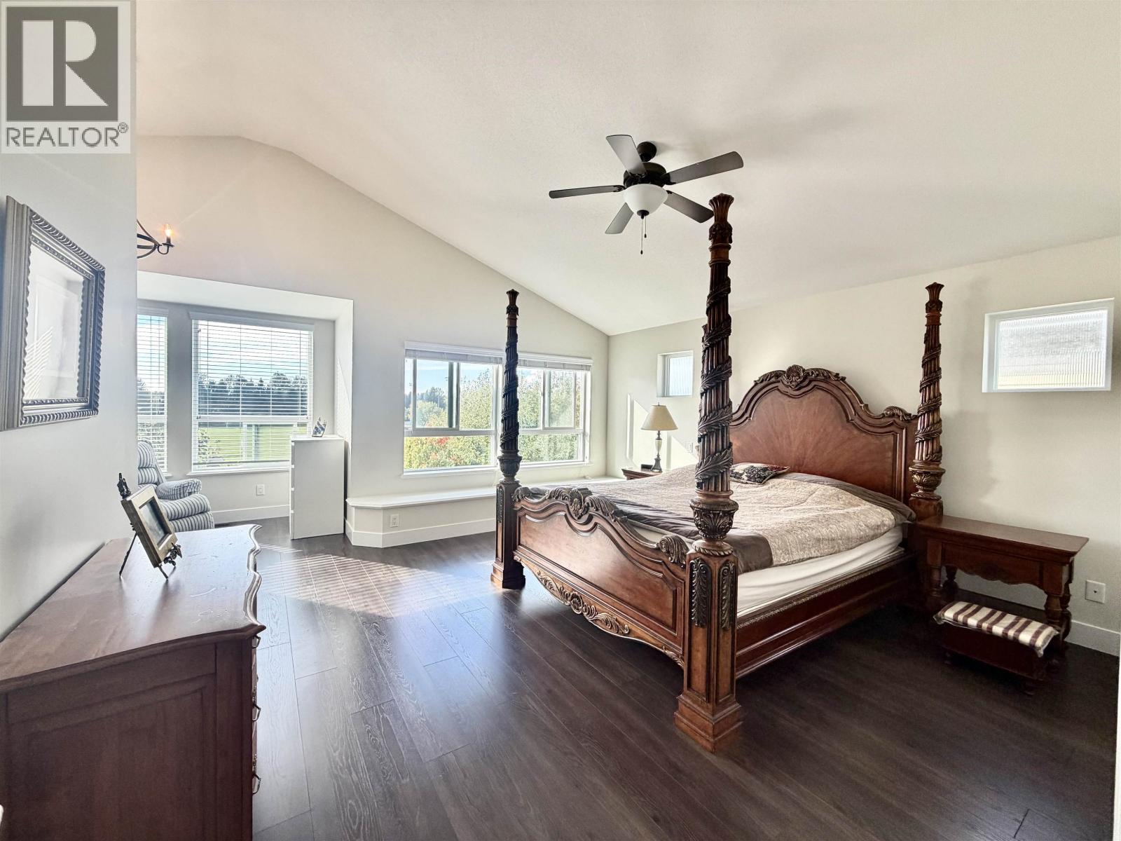 10329 238a Street, Maple Ridge, British Columbia  V2W 1G3 - Photo 2 - R3168153
