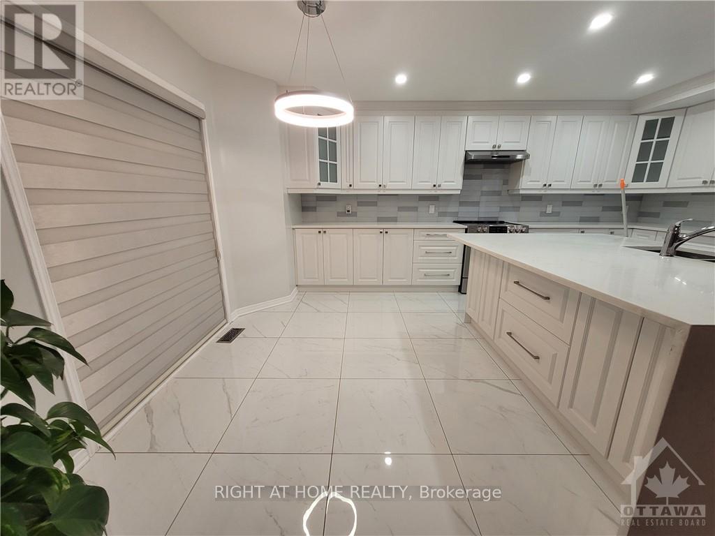 239 Highpointe Crescent, Ottawa, Ontario  K2J 5N8 - Photo 7 - X13819462