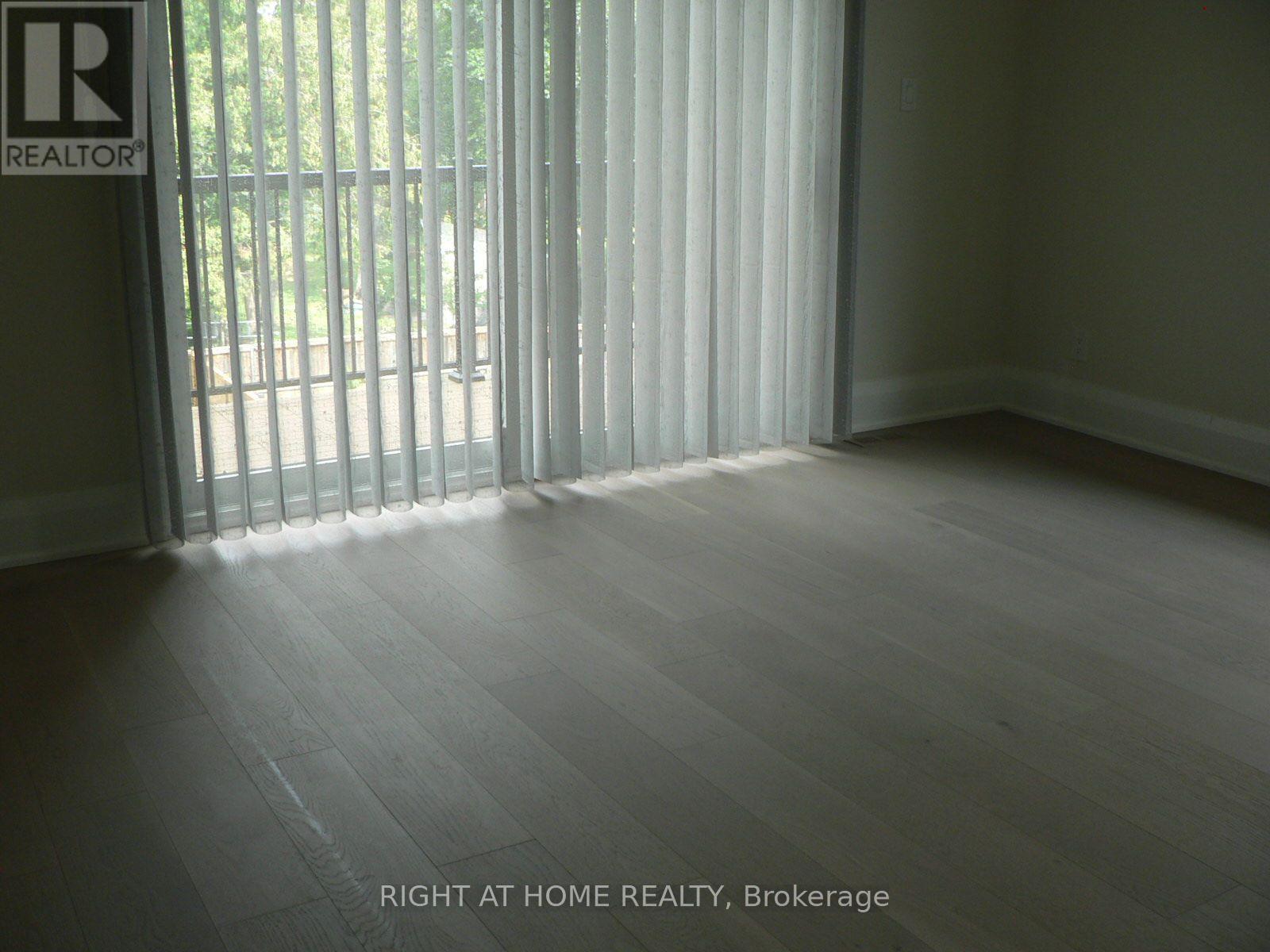 13 Bell Park Street, Ottawa, Ontario  K2S 1J1 - Photo 18 - X13819464