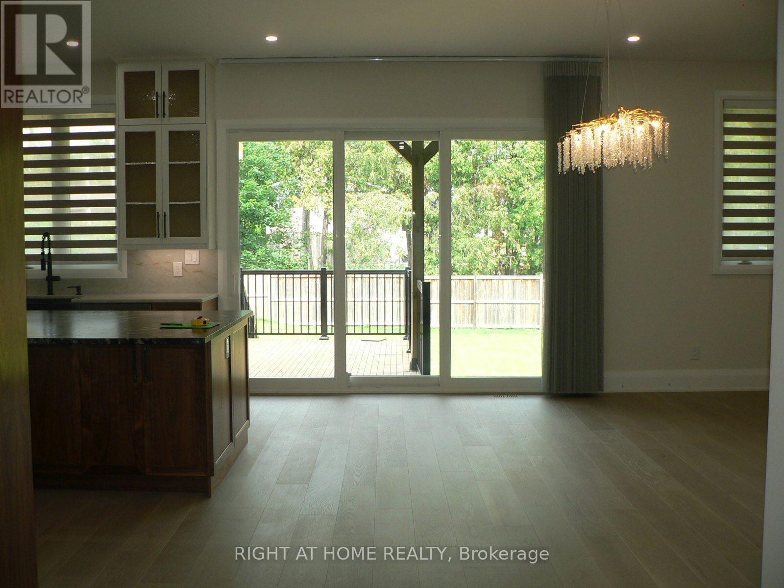 13 Bell Park Street, Ottawa, Ontario  K2S 1J1 - Photo 21 - X13819464