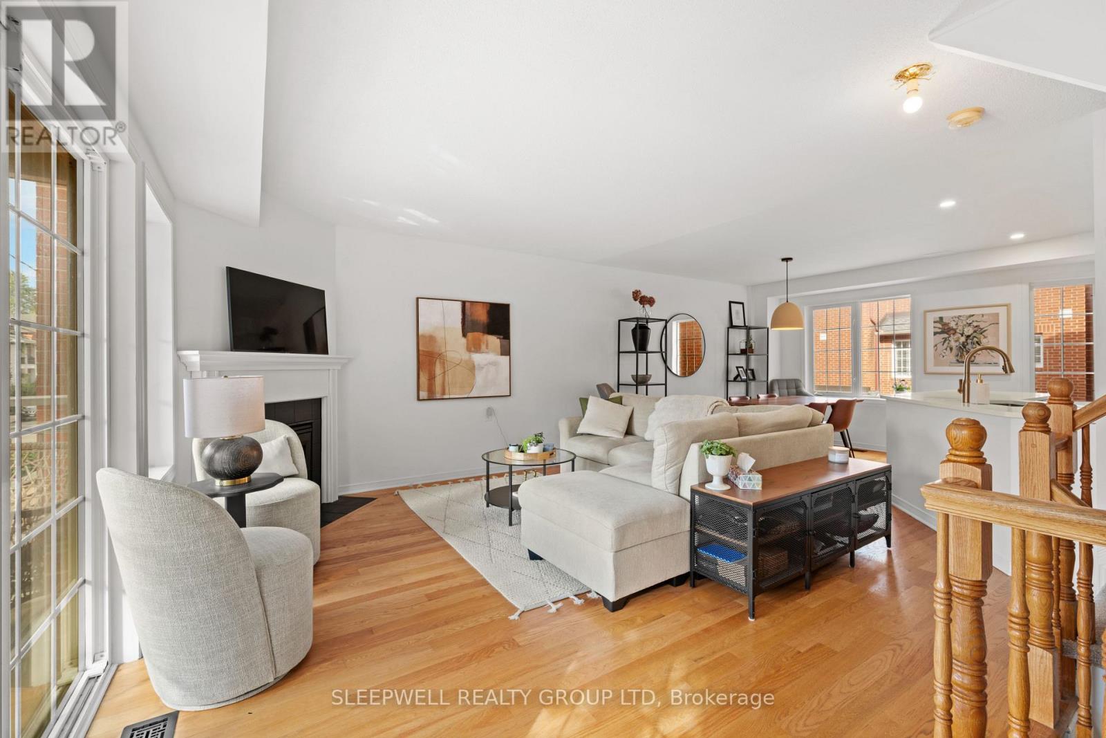 463 Cooper Street, Ottawa, Ontario  K1R 5H8 - Photo 10 - X13819554