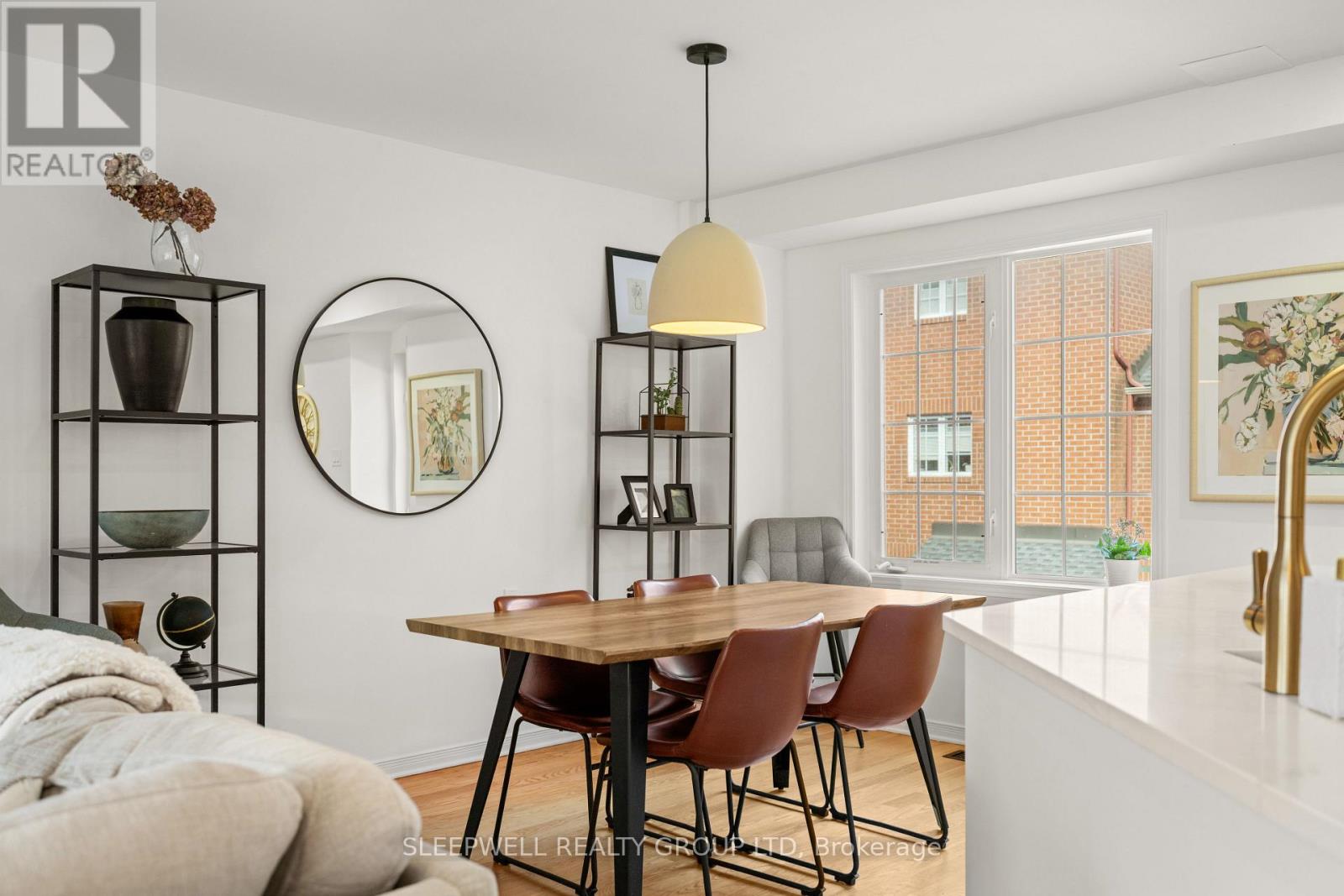 463 Cooper Street, Ottawa, Ontario  K1R 5H8 - Photo 11 - X13819554