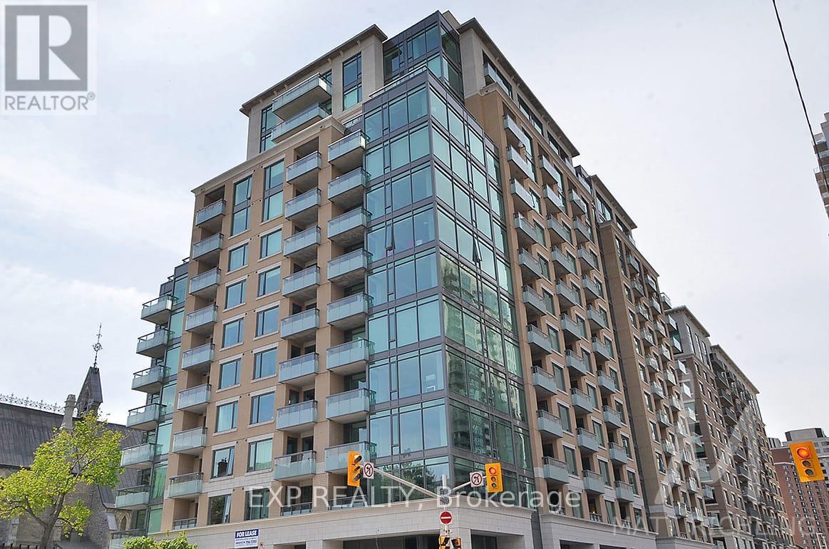 613 - 238 BESSERER STREET, Ottawa, Ontario