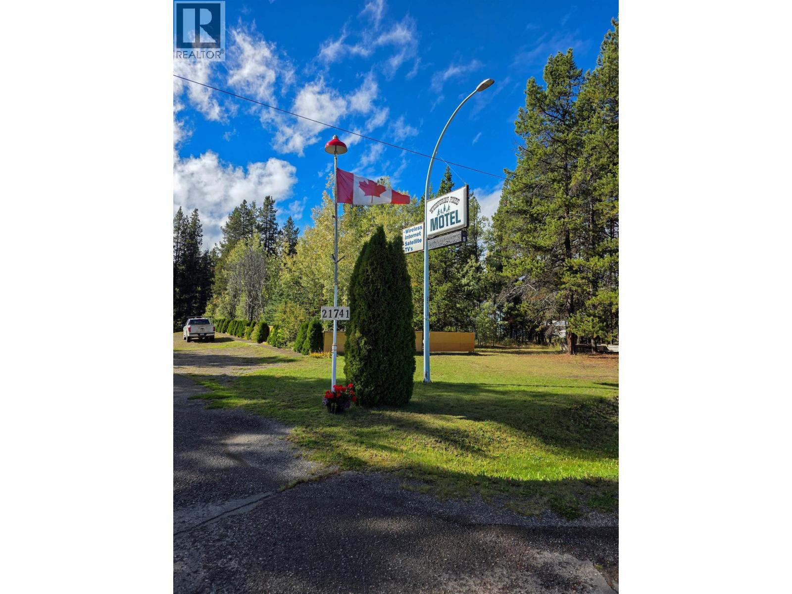 21741 Hamlet Frontage Road, Topley, British Columbia  V0J 2Y0 - Photo 3 - C8082253