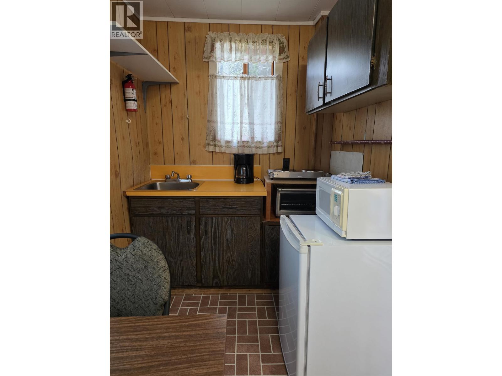 21741 Hamlet Frontage Road, Topley, British Columbia  V0J 2Y0 - Photo 6 - R3168780