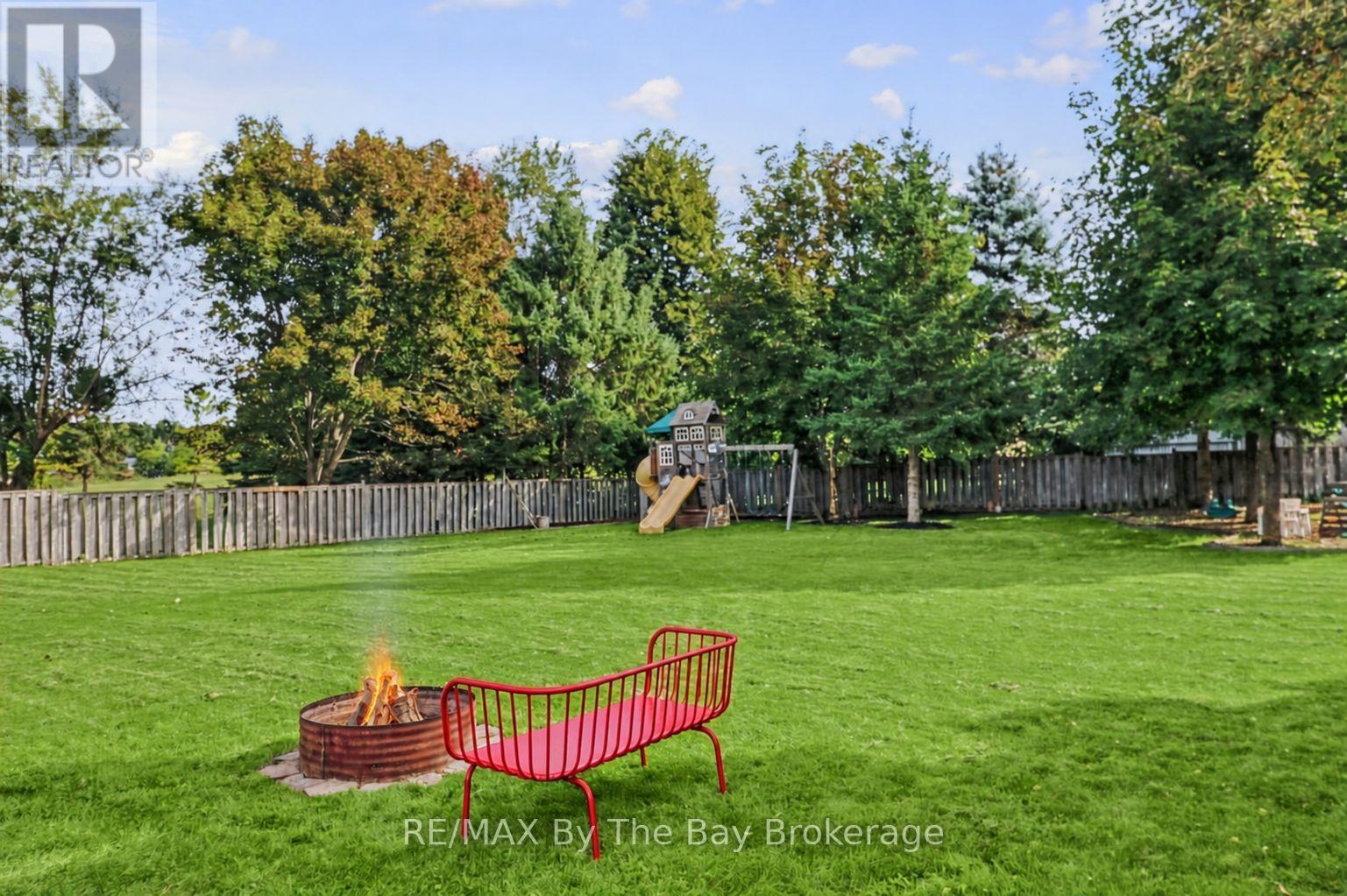 2 Red Oak Drive, Wasaga Beach, Ontario  L9Z 1J5 - Photo 5 - S13819576