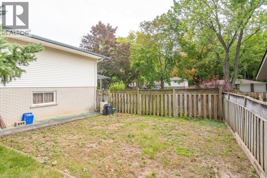 132 Forest Hill Drive, Kitchener, Ontario  N2M 4G3 - Photo 13 - 40864874