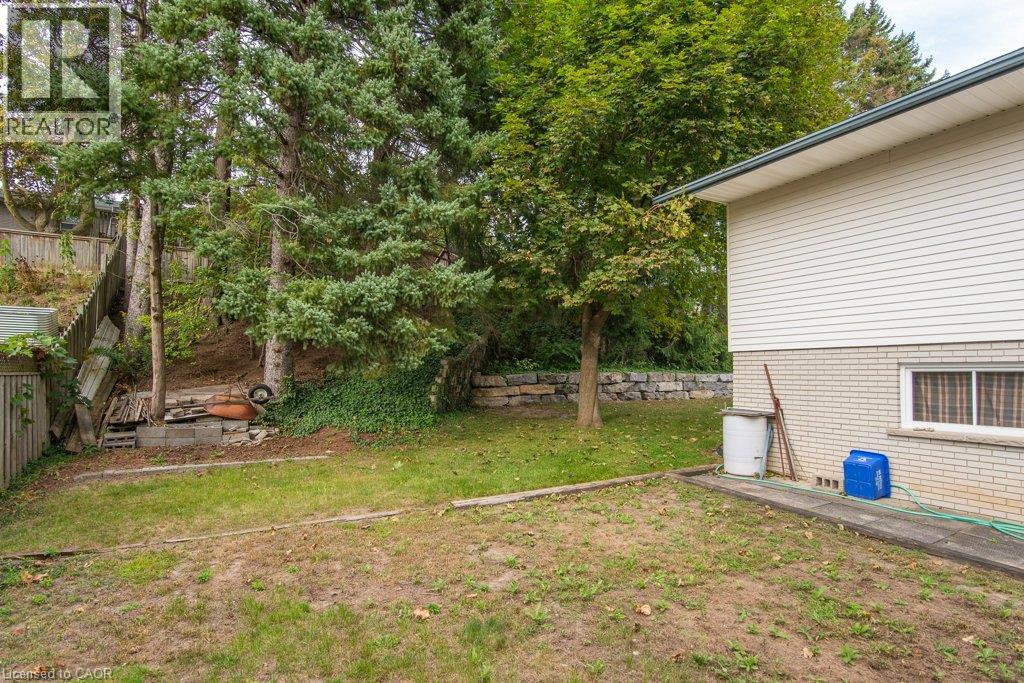 132 Forest Hill Drive, Kitchener, Ontario  N2M 4G3 - Photo 14 - 40864874