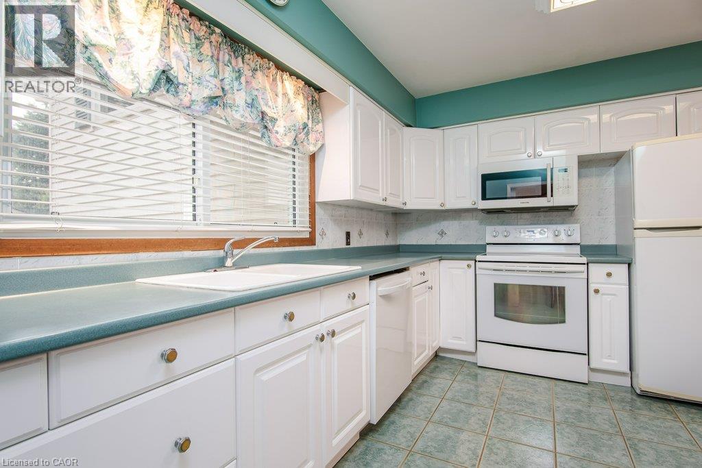 132 Forest Hill Drive, Kitchener, Ontario  N2M 4G3 - Photo 29 - 40864874