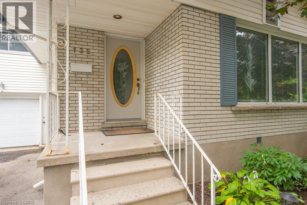 132 Forest Hill Drive, Kitchener, Ontario  N2M 4G3 - Photo 5 - 40864874