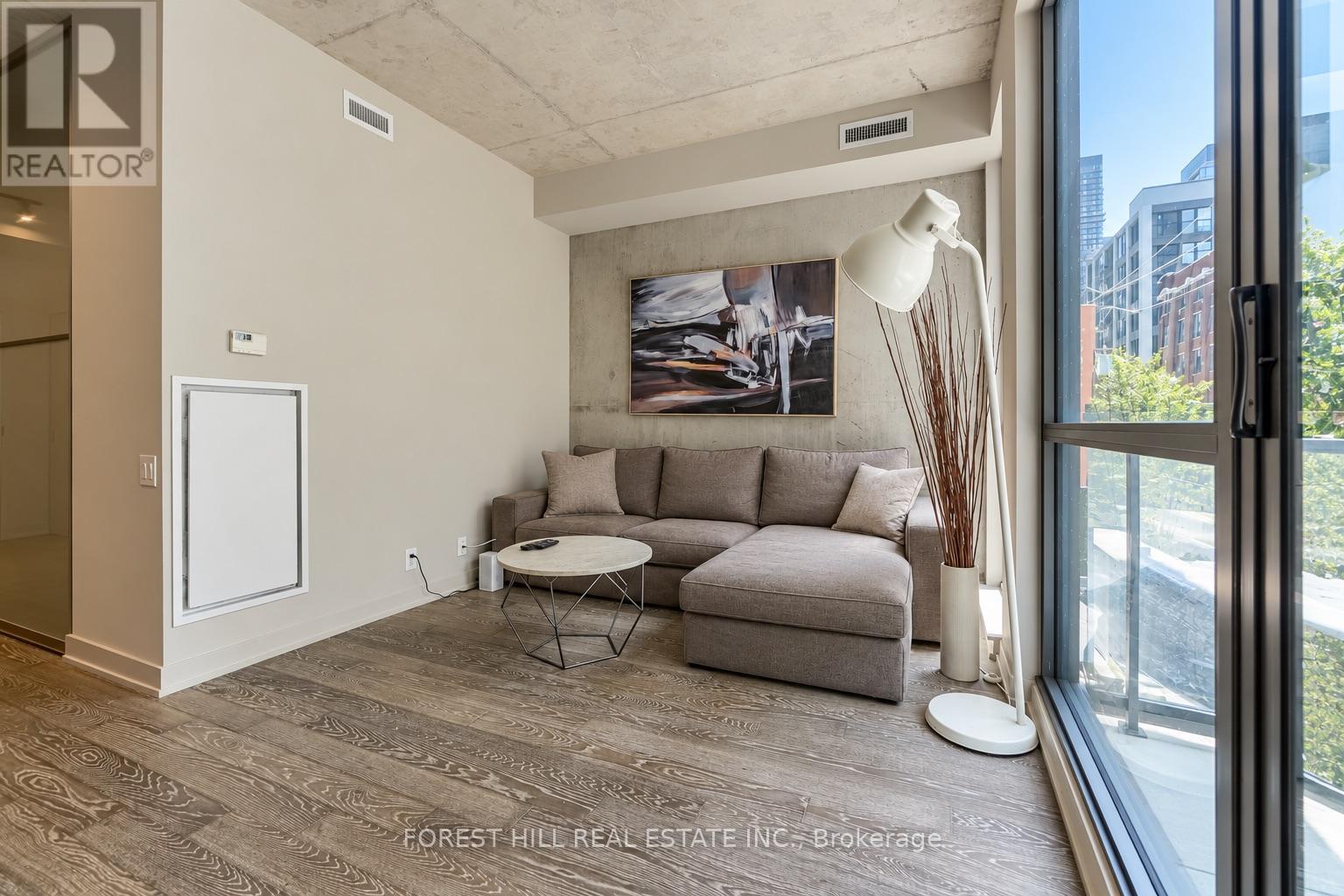 205 - 39 Brant Street, Toronto, Ontario  M5V 1S7 - Photo 11 - C13819428